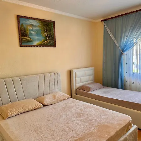 Triple Rooms Double With Lake View Balcony * Pogradec