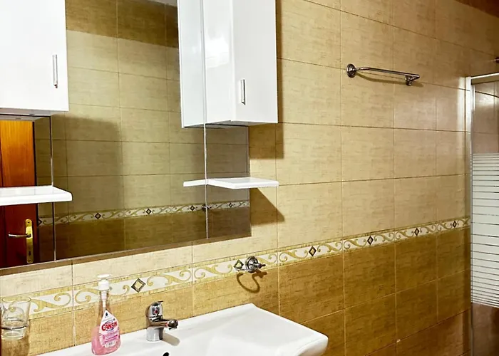 Privatunterkunft Double And Triple With View Pogradec